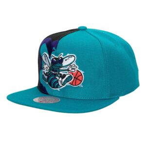 Chapeau Mitchell & Ness Retroline Snapback HWC Charlotte Hornets Noir/Turquoise 739397