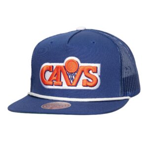 Mitchell & Ness Roper Trucker HWC Cleveland Cavaliers Chapeau Bleu 741460