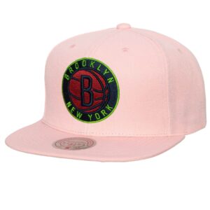 Mitchell & Ness So Fresh Snapback Brooklyn Nets Chapeau Rose 737495