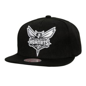 Mitchell & Ness XL BWG Snapback Charlotte Hornets Chapeau Noir 738138