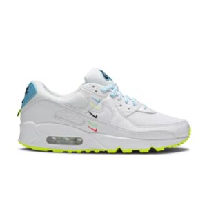 Baskets Wmns Nike Air Max 90 SE Worldwide Pack Noir CK7069 100