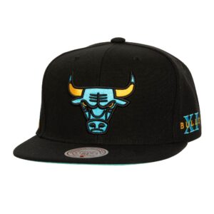 Casquette Mitchell & Ness Core XI Snapback Chicago Bulls Noir 746336