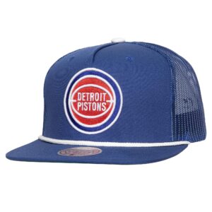 Mitchell & Ness Roper Trucker HWC Detroit Pistons Chapeau Bleu 743717