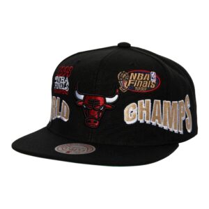 Casquette Mitchell & Ness World Champs Snapback Chicago Bulls Noir 746348
