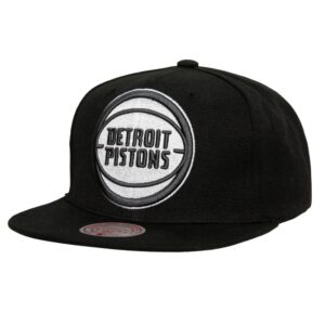 Mitchell & Ness XL BWG Snapback Detroit Pistons Chapeau Blanc 743621