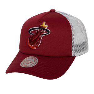 Mitchell & Ness Off The Backboard Trucker Snapback HWC Miami Heat Chapeau Rouge 754148