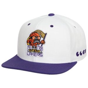 Mitchell & Ness x GLCO Casquette Snapback Los Angeles Lakers Kurt Rambis Blanc 754471