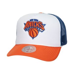 Casquette de baseball Mitchell & Ness Blocker Trucker New York Knicks blanc 766984