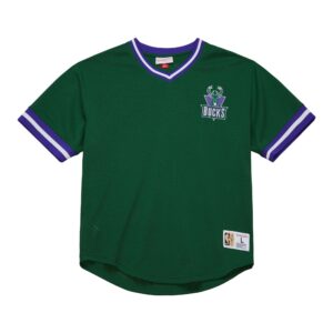 Mitchell & Ness T-shirt à la mode en maille avec col en V et logo vintage des Milwaukee Bucks, vert 760586