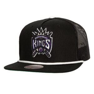 Casquette de baseball Mitchell & Ness Roper Trucker HWC Sacramento Kings noir 771137