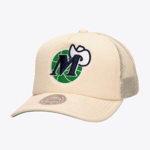Mitchell & Ness Blanc Dallas Mavericks Hardwood Classics Evergreen Trucker Hat Crème 772069