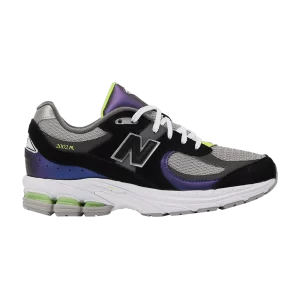 New Balance 2002R Big Kid 'Purple Noir 'DTLR Baskets exclusives Noir/Violet Noir/Gris GC2002HI