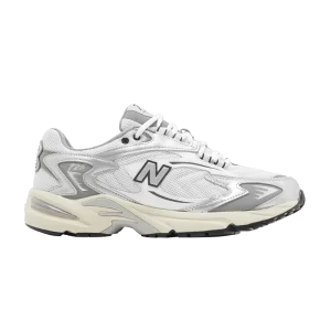 Baskets New Balance 725v1 'Metallic Silver Slate Grey 'Blanc/Métallisé Argent/Slate Grey ML725CD