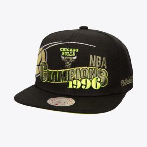 Mitchell & Ness Noir Chicago Bulls 1996 NBA Finals Champions Flipside OG Snapback Chapeau Noir 774405