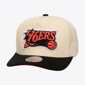 Mitchell & Ness crème Philadelphia 76ers Hardwood Classics Overspray Pro Crown Snapback chapeau crème 774414
