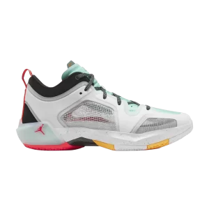 Guo Ailun x Air Jordan 37 Low PF 'Silver Island Green' Blanc/Argent métallique/Vert île/Noir/Cramoisi éclair/Orange laser FB8486 130