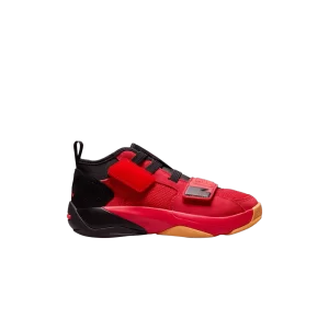 Air Jordan Zion 2 PS 'Red Suede Gum' Rouge Université/Cramoisi Brillant/Jaune Bubble Gum/Noir DV2462 600