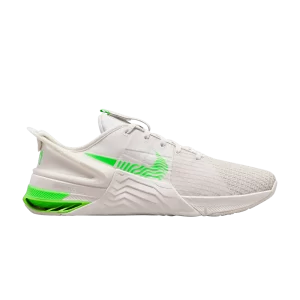 Nike Metcon 8 FlyEase 'Phantom Green Strike' Fantôme/Marron clair/Vert Strike DO9388 006