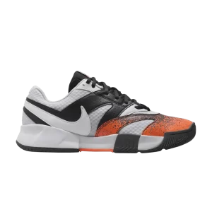 NikeCourt Lite 4 Premium 'NYC Tournament Pack' Platine pur/Noir/Hyper Crimson/Blanc FQ8718 002