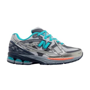 New Balance The Whitaker Group x 1906U 'Willful Bias Pack - Baskets Sarcelle Électrique' Red Bay/Olivine M1906NK1