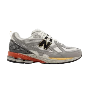 New Balance The Whitaker Group x 1906U 'Willful Bias Pack - Baskets Sand Dune' Ambre délavé/Rouge équipe M1906NG1