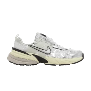 Nike V2K Run 'Pure Platinum Metallic Silver' Blanc sommet/Platine pur/Minerai de fer clair/Argent métallique HJ4497 100