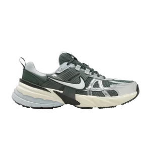 Nike V2K Run 'Vintage Green' Vert vintage/Épinette minérale/Gris loup/Vintage vert HJ4497 300