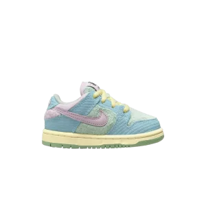 Nike Verdy x Dunk Low SB TD 'Visty' Look bleu/Rose arctique clair/Jaune vélo/Vert émail/Coupe FZ7194 400