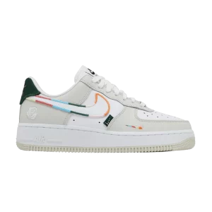 Nike Wmns Air Force 1 '07 SE 'All Petals United' Blanc/Blanc/Blanc/Vert sapin/Gris argile/Orange vif FN8924 111