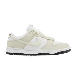Nike Wmns Dunk Low LX 'Coconut Milk' Blanc/Lait de coco/Noir/Rouge sirène DZ2710 100