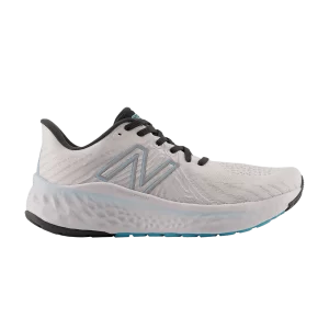 Baskets New Balance Wmns Fresh Foam X Vongo v5 Wide 'White Bleach Blue 'Blanc/Bleach Bleu/Argent Métallique WVNGOCW5 D