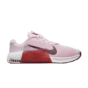 Nike Wmns Metcon 9 'Pink Foam Dark Team Red' Mousse rose/Platine/Adobe/Rouge équipe foncé DZ2537 601