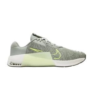 Nike Wmns Metcon 9 Premium 'Barely Volt Cargo Khaki' À peine une Volt/Olive Aura/Cargo Kaki/À peine une Volt FN4931 700