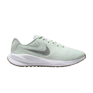 Nike Wmns Revolution 7 Wide 'Barely Green Metallic Silver' Vert à peine/Blanc/Platine/Argent métallique FZ6829 303