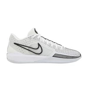 Nike Wmns Sabrina 1 'Magnetic' Baskets Blanc/Noir/Gris football FQ3381 103