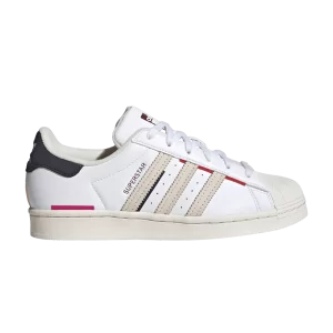 adidas Wmns Superstar 'New York City' Baskets Blanc Nuage/Aluminium/Shadow Navy HQ6626