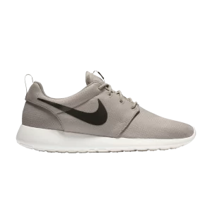 Nike Roshe One 'Light Taupe' Baskets Taupe clair/Voile/Noir 511881 205