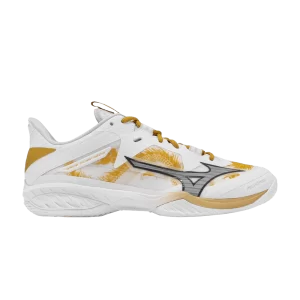 Mizuno Wave Claw Neo 2 Wide 'Year of the Dragon' Baskets Blanc/Noir Oyster/Mp Gold 71GA227042
