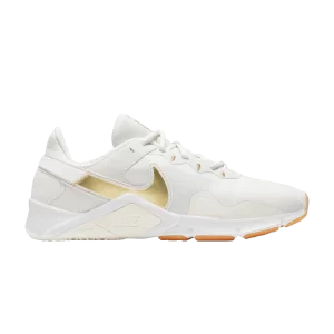 Nike Wmns Legend Essential 2 'Platinum Tint Metallic Gold Star' Teinte platine/Blanc sommet/Blanc/Étoile d'or métallisé CQ9545 010