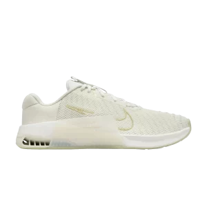 Nike Wmns Metcon 9 Premium 'Sea Glass Metallic Gold' Verre de mer/Blanc sommet/Olive Aura/Or étoile métallisé FJ1571 001