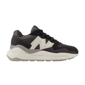 New Balance 57/40 Big Kid Wide 'Black Moonbeam' Baskets Noir/Moonbeam GC5740RS W