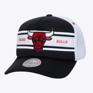 Mitchell & Ness Casquette Snapback Black Chicago Bulls Sideline Trucker Blanc 1589953