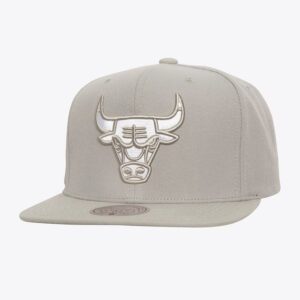Casquette Snapback avec logo de l'équipe Chicago Bulls gris Mitchell & Ness gris 1590079