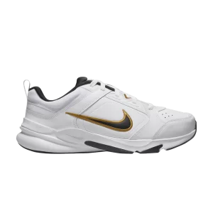 Nike Defy All Day Extra Wide 'Blanc Noir Or' Blanc/Or Suède/Noir DM7564 103