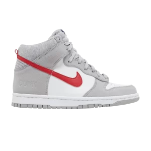 Nike Dunk High SE GS 'Athletic Club – Gris fumée clair Gym Red 'Gris fumée clair/Blanc/Gris fumée clair/Rouge DH9750 001
