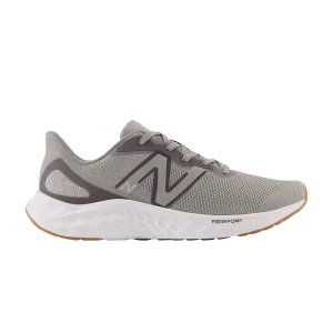 New Balance Fresh Foam Arishi v4 2E Baskets larges 'Marblehead Gum' Marblehead/Castlerock/Argent métallique MARISEG4 2E