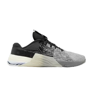 Nike Metcon 8 AMP 'Dark Smoke Grey' Gris fumée foncé/Gris fumée/Gris fumée clair/Noir DQ4675 001
