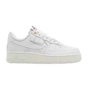Nike Wmns Air Force 1 '07 Premium 'History of Logos' Baskets Blanc/Voile/Équipe Rouge/Blanc DZ5616 100