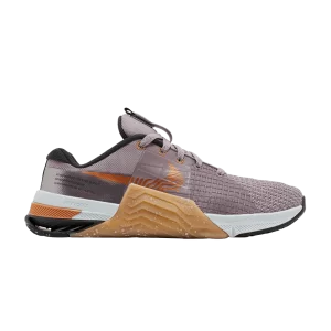 Nike Wmns Metcon 8 Premium 'Purple Smoke Metallic Copper' Violet fumée/Gris fumée foncé/Platine pur/Cuivre métallique DQ4681 500
