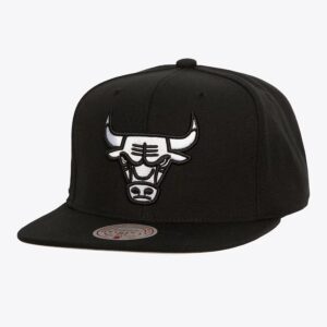 Mitchell & Ness Noir Blanc Chicago Bulls Evergreen OG Snapback Chapeau Noir 1592382